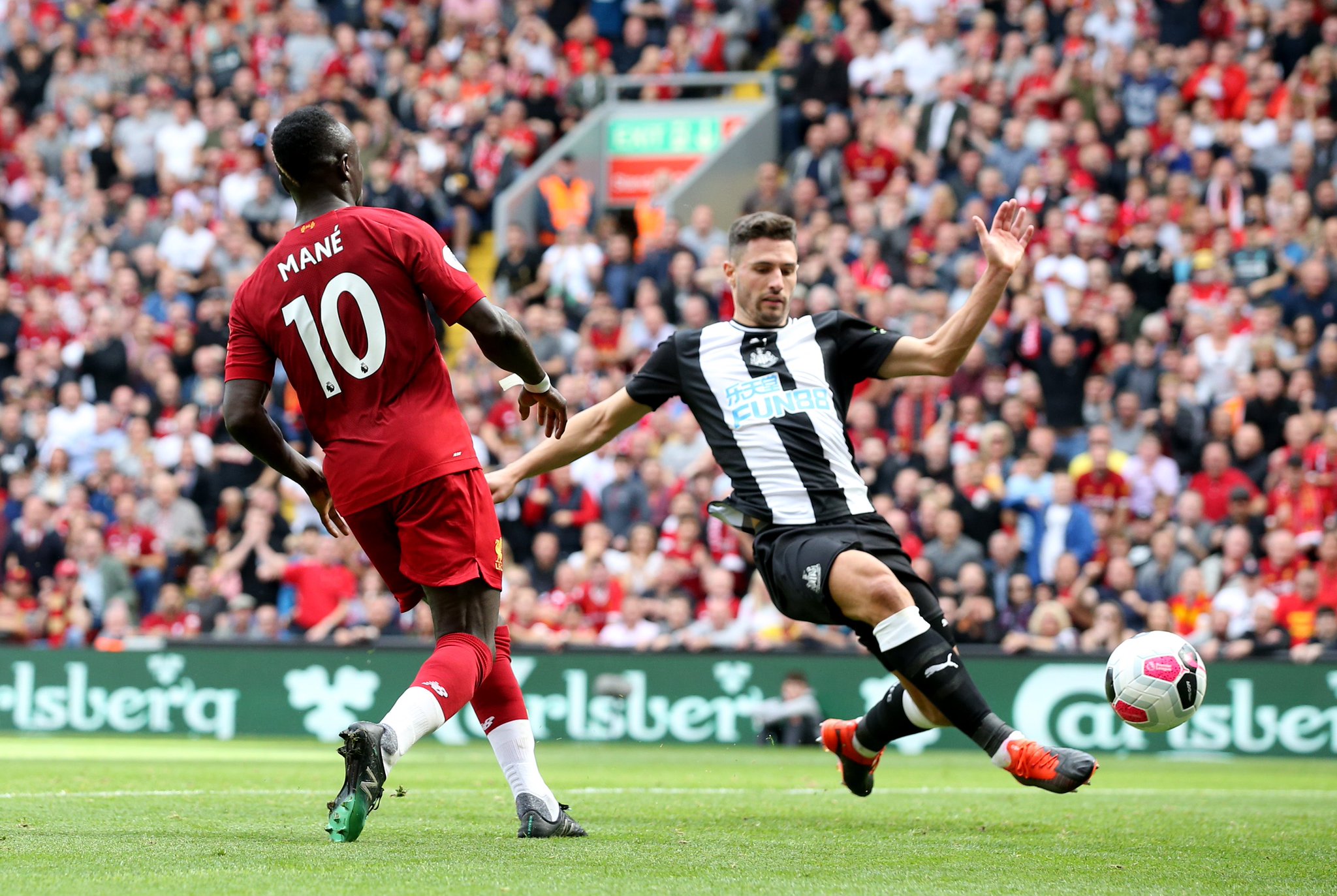 他被确诊为 他被确诊为